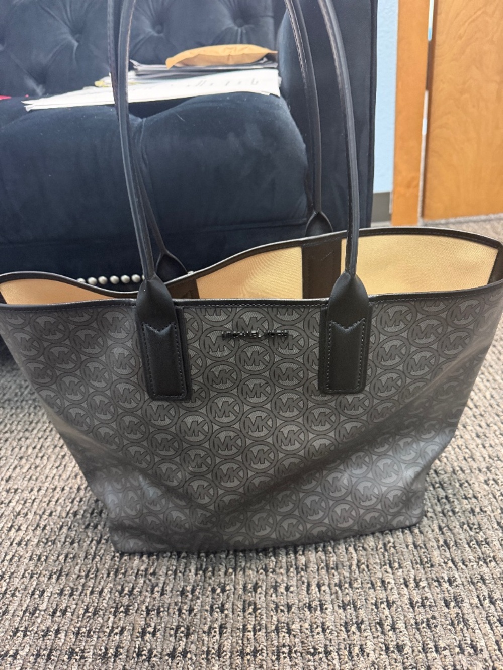 Michael Kors tote